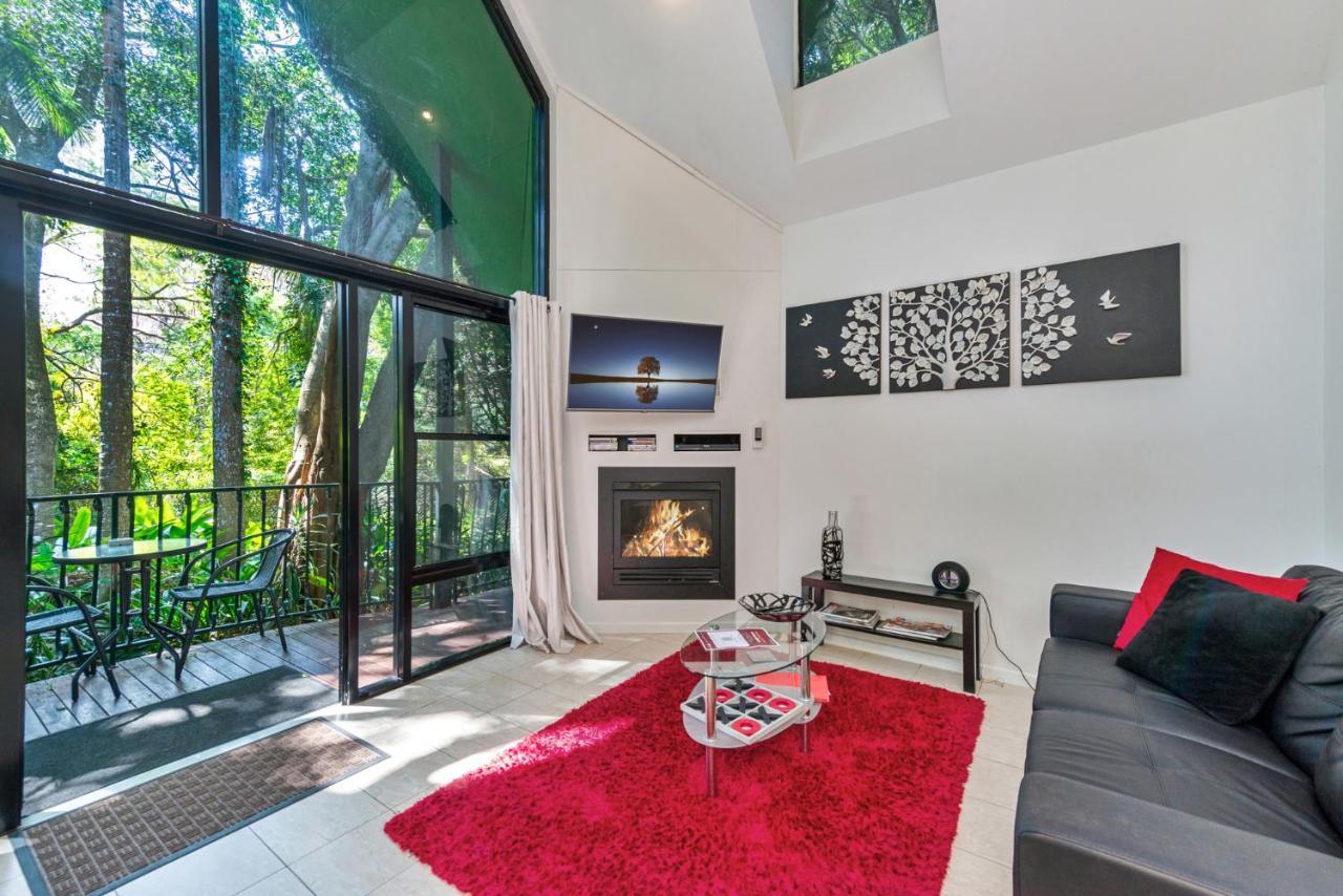 Chalet On Gallery Walk - King Bed, Spa, Fireplace, Wifi & Netflix, Linger A While Mount Tamborine Dış mekan fotoğraf