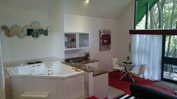 Chalet On Gallery Walk - King Bed, Spa, Fireplace, Wifi & Netflix, Linger A While Mount Tamborine Dış mekan fotoğraf